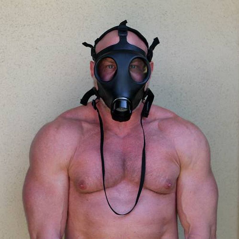 Sport Fucker Adjustable Rubber Gas Mask, Black