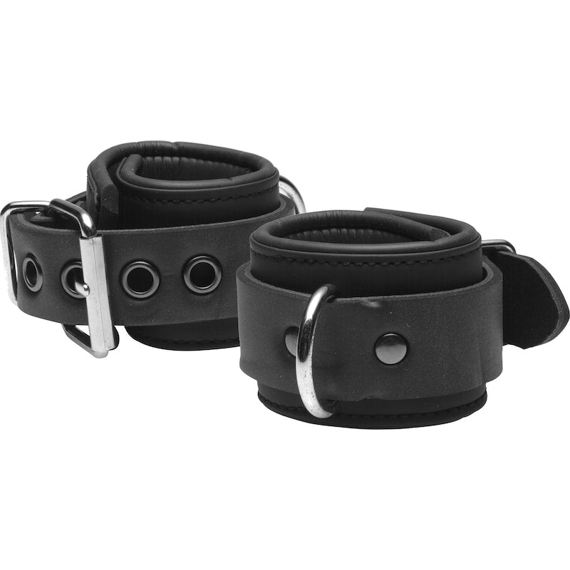 Master Series Serve Neoprene Buckle Cuffs, Black